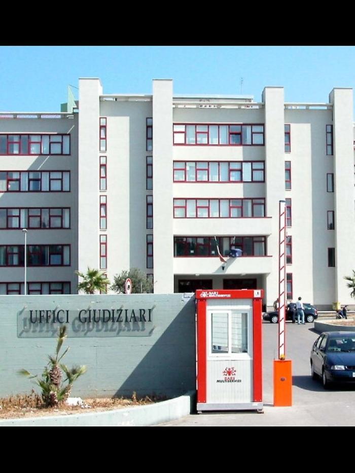 Maestra, punizioni all'asilo 'educative'