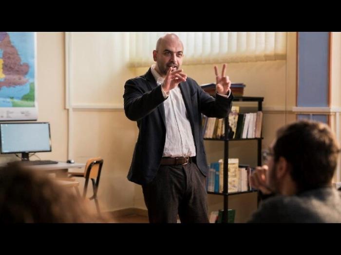 Parte Il supplente con Saviano-Maionchi