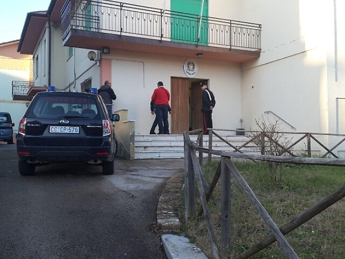 Padre bimbo ucciso controllato a vista