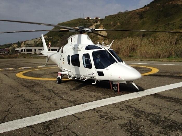 Multipla fuori strada,2 morti e 4 feriti