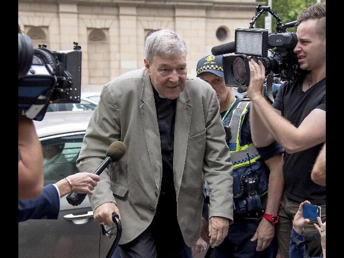 Pedofilia:S.Sede, Pell via da ministero