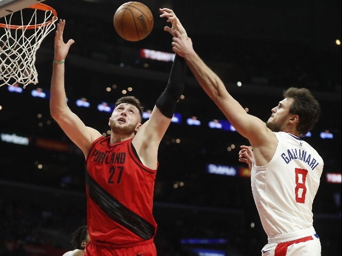 Nba: Clippers vincenti, bene Gallinari