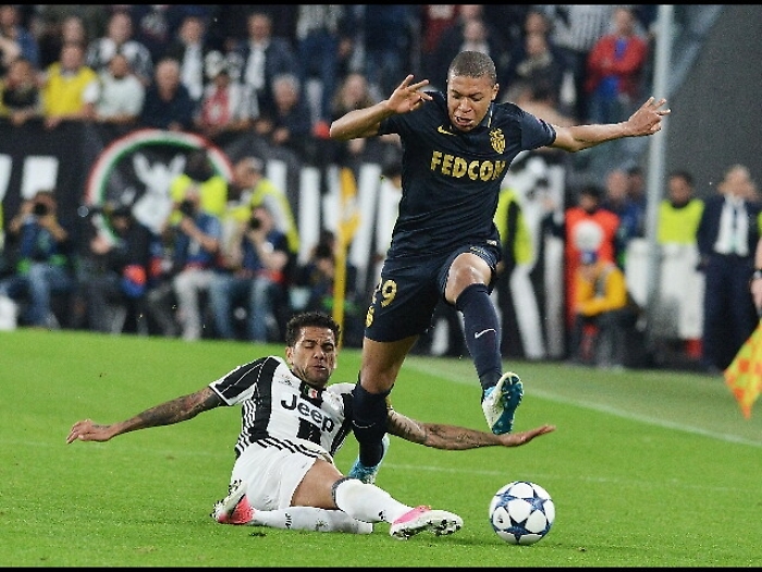 Mbapp&egrave; giocatore francese dell'anno