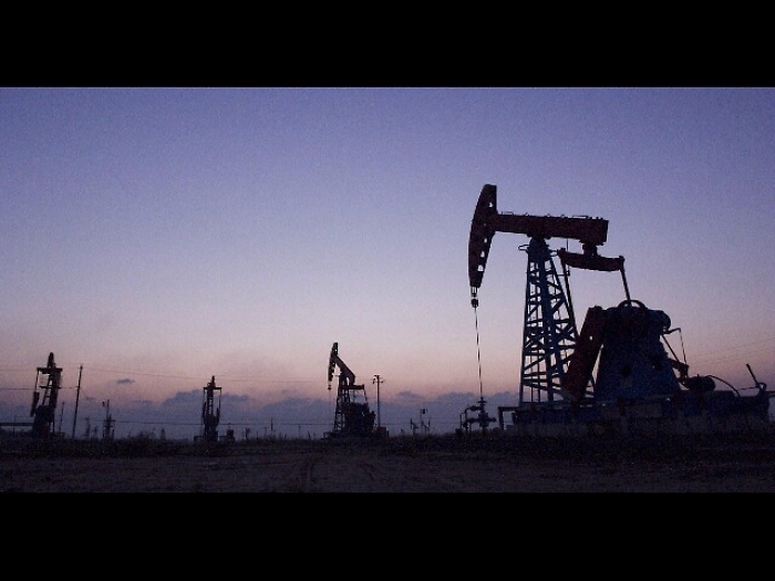 Petrolio: in rialzo a Ny a 49,94 dollari