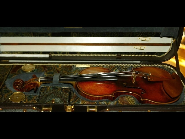 Paganini, concorso e anche Festival