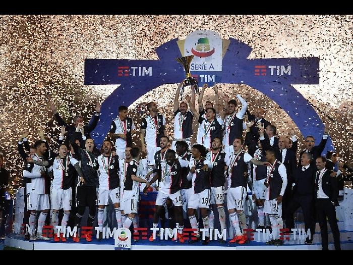 La Juve svela il JHotel