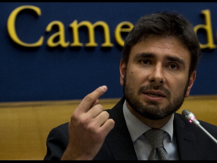 M5s, al governo via truppe Afghanistan