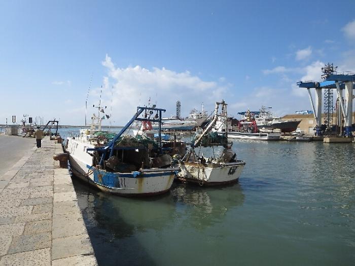 Anche gli armatori siciliani aderiscono alla mobilitazione: pescherecci fermi nei porti per i rincari dei carburanti