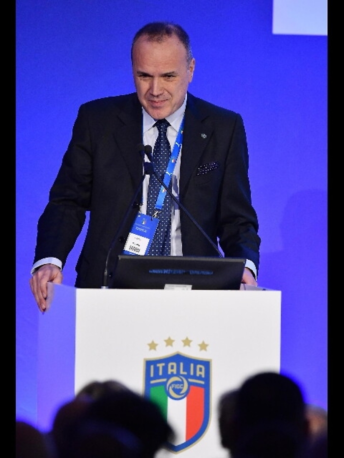 Balata: "Stadi di B omologati per Var"