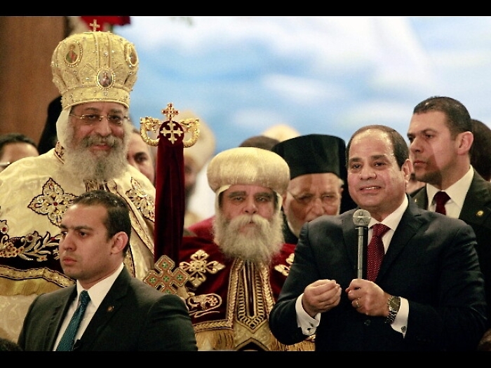 Egitto: Sisi celebra Natale con i copti