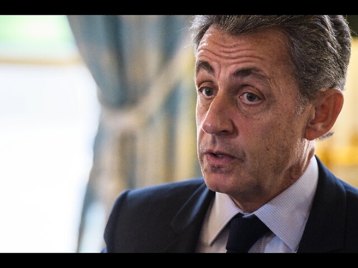 Francia: Sarkozy in stato di fermo
