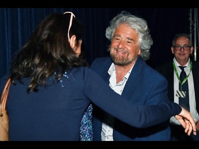 Grillo, informazione libera non si tocca