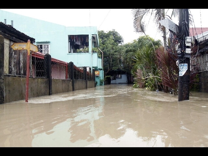 Filippine: 68 morti per maltempo