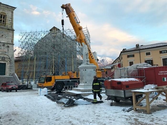 A via recupero macerie Basilica Norcia