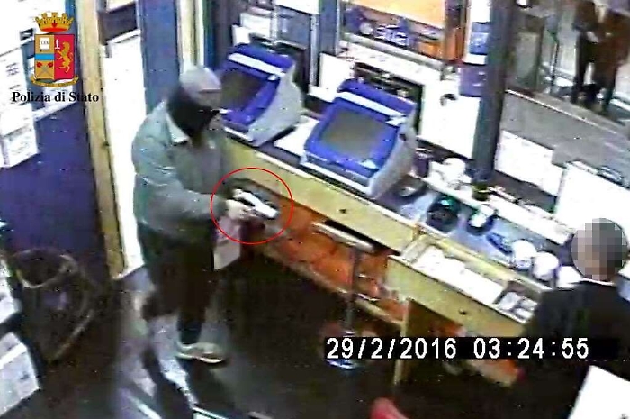 Palermo, rapina al Birgo: tre arresti