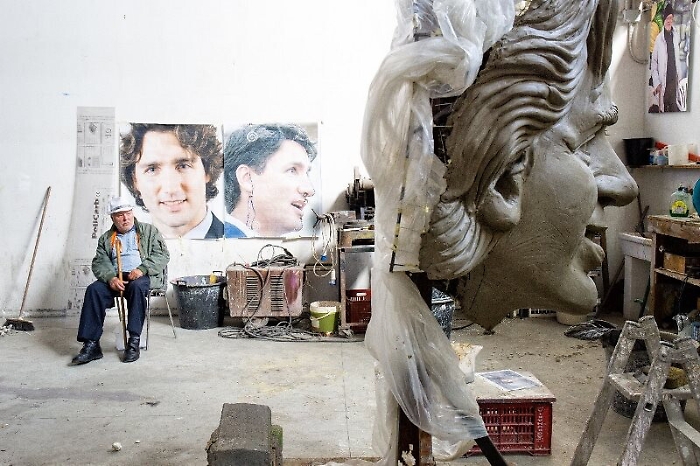 Il G7 come il Carnevale, ad Acireale le figure di cartapesta dei Grandi