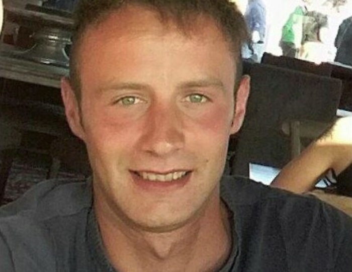 Scontro frontale fra due auto nella notte a Raffadali, muore 23enne