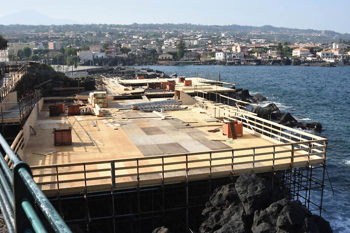 Solarium di Ognina, altri ritardi &laquo;Danni e furti nelle spiagge libere&raquo;