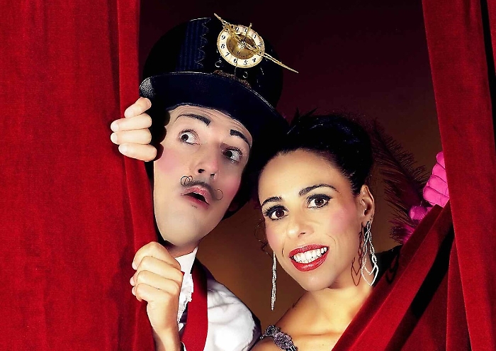 Spettacolo Improbabile storia