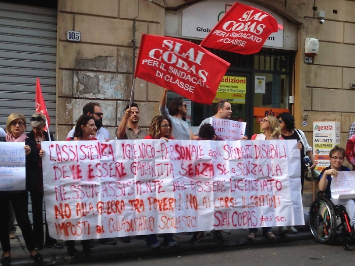 Palermo, la protesta in difesa del diritto allo studio per gli studenti disabili