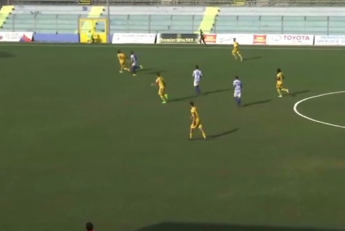 Serie C, Akragas di burro, la Juve Stabia ne approfitta