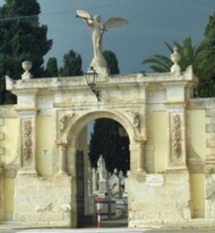 Rosolini, giornate dei defunti: i nuovi orari del cimitero