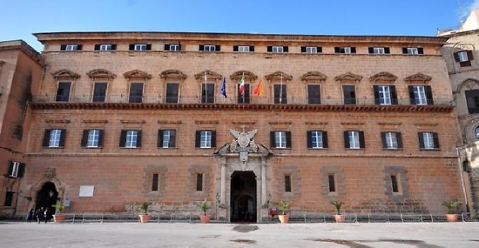 Performance, "promossi" i dirigenti della Regione: avranno un bonus...