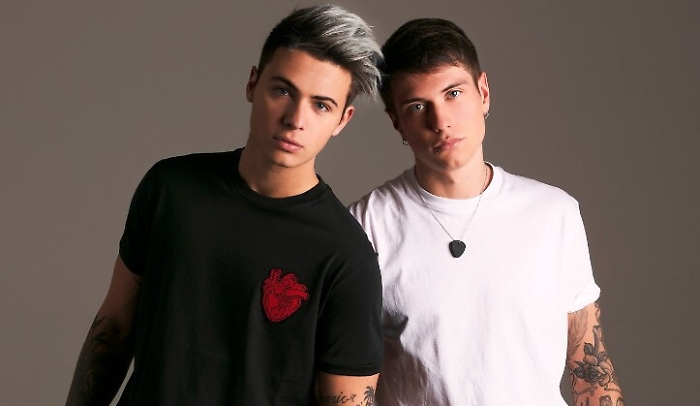 Il duo fenomeno  Benji &amp; Fede a "Porte di Catania"