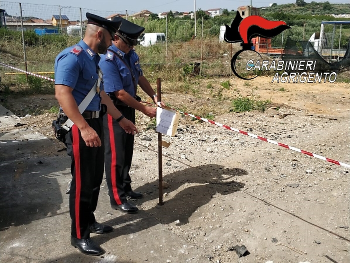 Cianciana, un terreno trasformato in discarica abusiva: due denunce