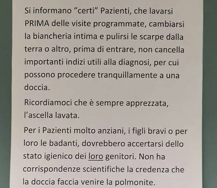 "Prima della visita lavatevi", primario si difende: &laquo;Era nell' interesse dei pazienti&raquo;