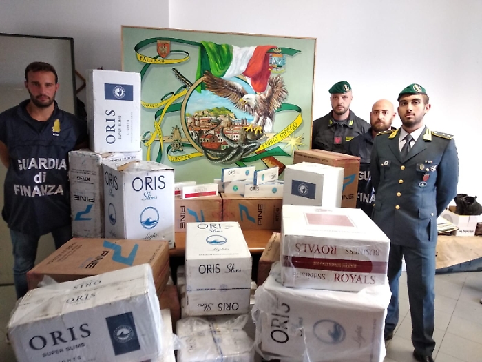 Palermo, sequestrati 300 chili di sigarette di contrabbando