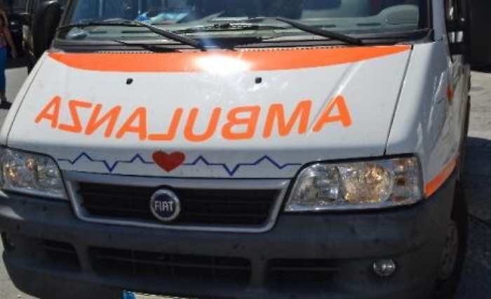 Incidenti stradali, poliziotto muore nel Parco della Favorita a Palermo