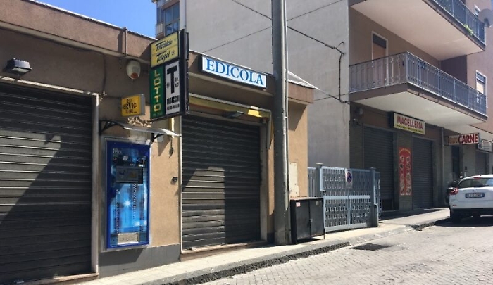 Extracomunitario aggredito a Giarre da un &ldquo;branco&rdquo; di giovani