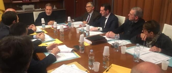 Manovra, Musumeci riunisce i suoi a Pergusa prima del &ldquo;match&rdquo; in Aula