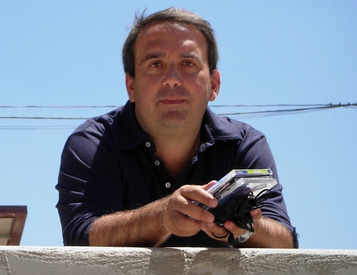 Favara, &laquo;Hai rubato delle mie idee&raquo;e aggredisce il patron della Farm