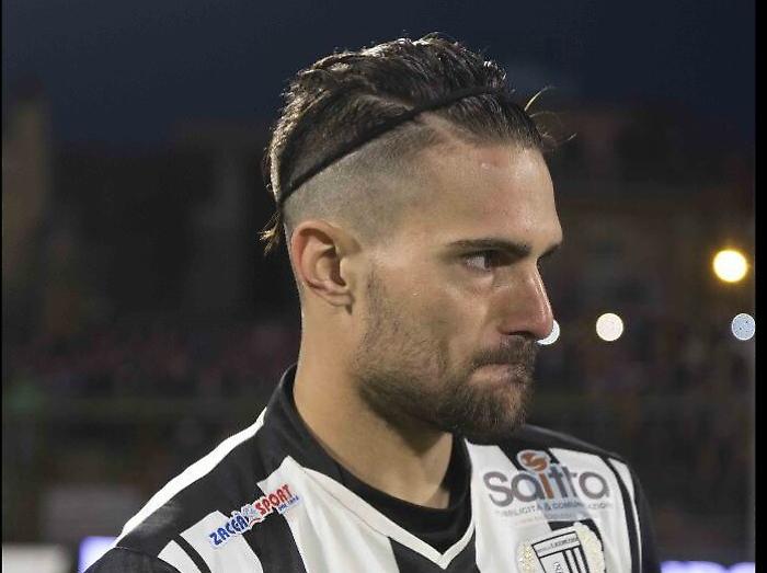 Serie C, la Leonzio resiste solo un'ora a Catanzaro