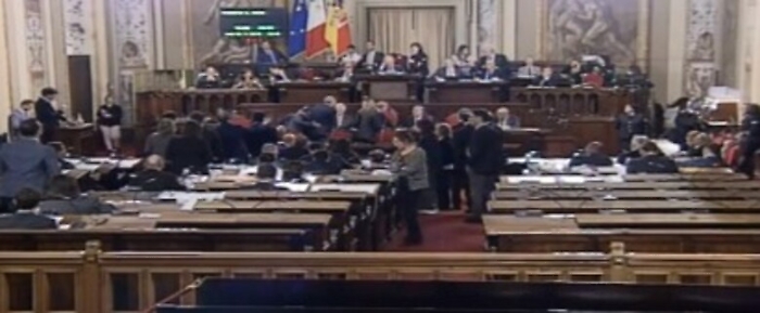 Vitalizi, commissione Ars approva riduzione del 9%. M5S: &laquo;La farsa &egrave; servita&raquo;