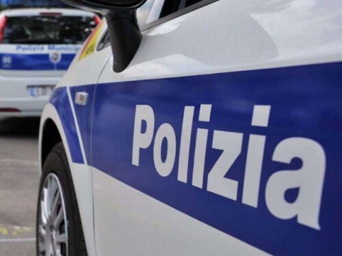Palermo, maxi tamponamento in via Perez: 6 auto coinvolte e 2 feriti