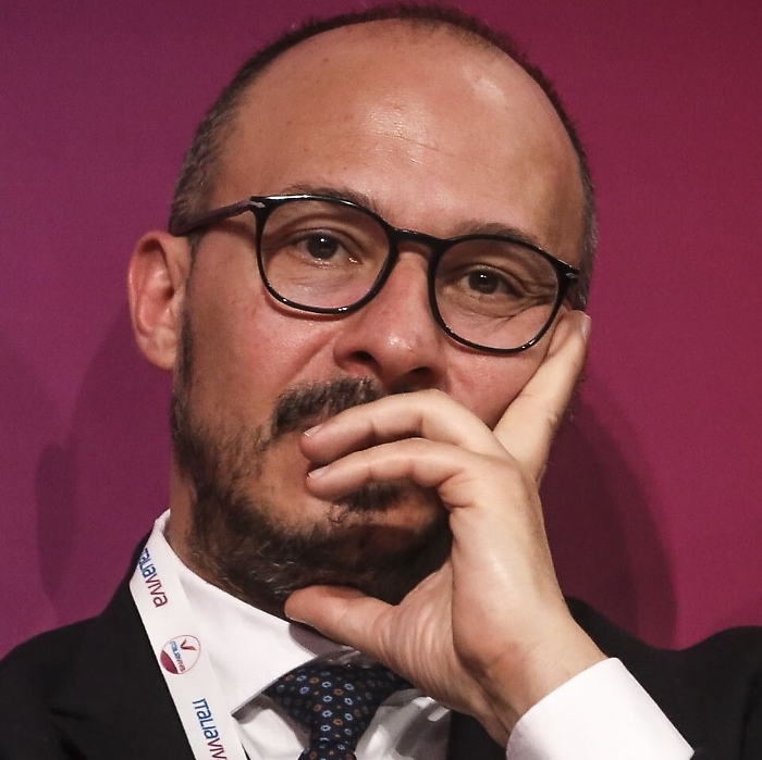 Migranti, Faraone denuncia Musumeci e Salvini per procurato allarme