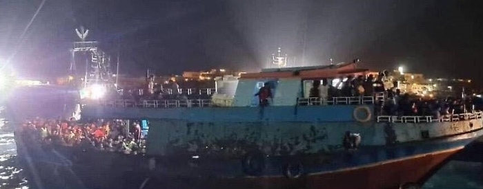 Lampedusa allo stremo dopo maxisbarco nella notte. Martello: &laquo;Scioperiamo e si chiude tutto&raquo;