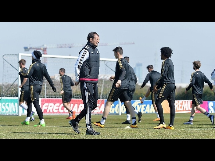 Juve: ripresi allenamenti, c'&egrave; Rincon