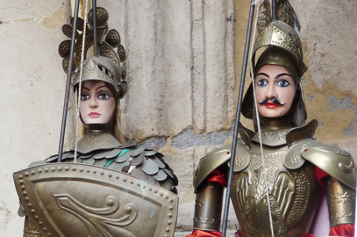 Tradizioni 2.0: il fascino immortale dei &ldquo;Pupi sicliani&rdquo; rinasce sul web grazie al Festival di Morgana