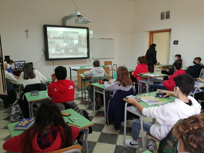 All'Istituto Agrigento Centro la lezione per dire no alle discriminazioni di genere 