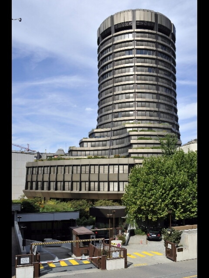 Bri, incertezze politica peso su  spread