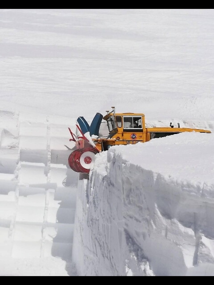 Fino a 12 metri neve a Passo Rombo