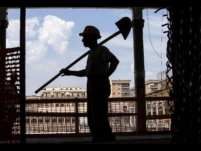 Ok decreto tariffe Inail, calo medio 32%