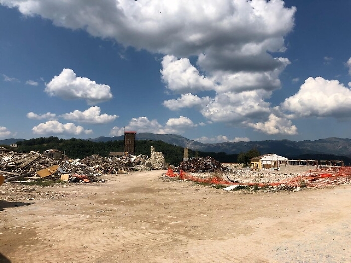 Amatrice, ricostruzione primo condominio