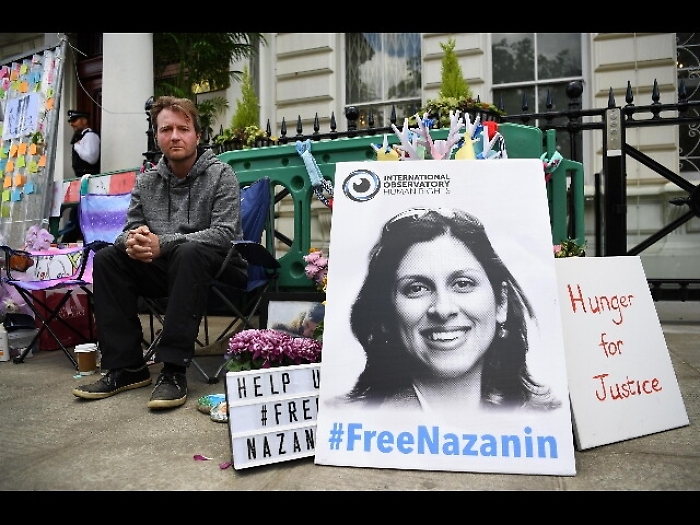 Anglo-australiani in arresto a Teheran