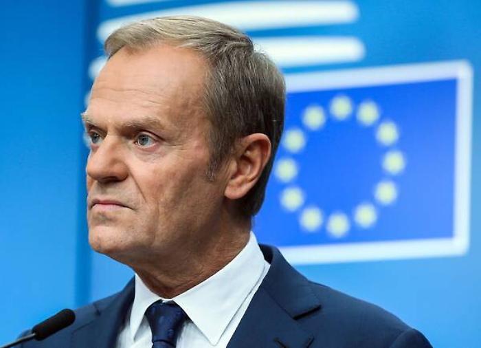 Tusk, affrontare il tema migranti senza retorica