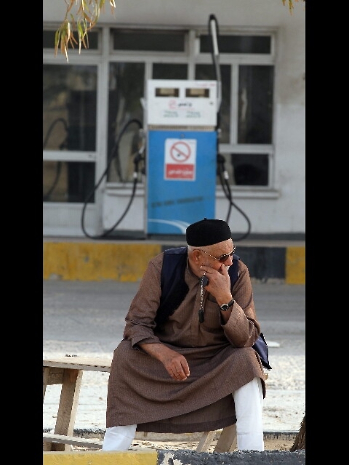 Tripoli, stop a 40 aziende straniere
